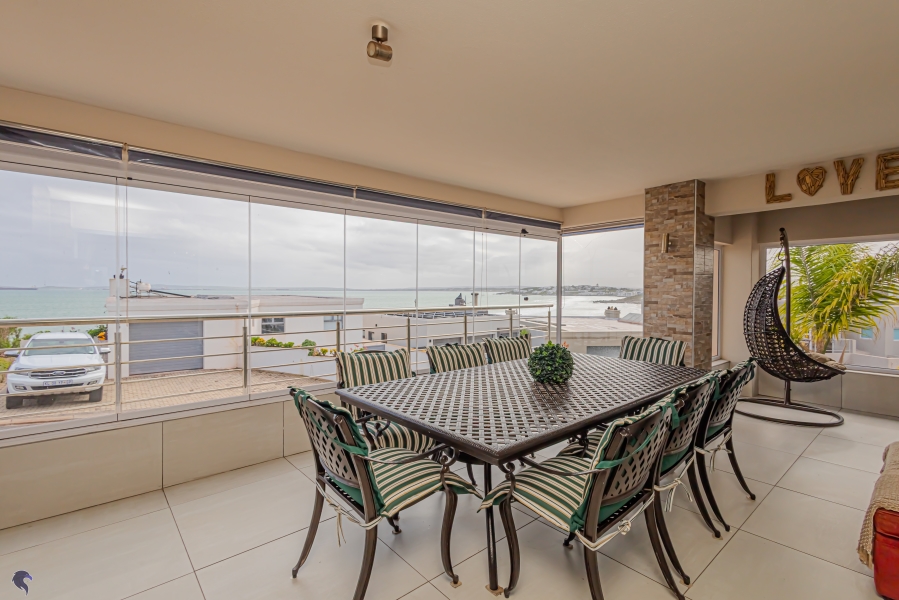 5 Bedroom Property for Sale in Waterfront Western Cape